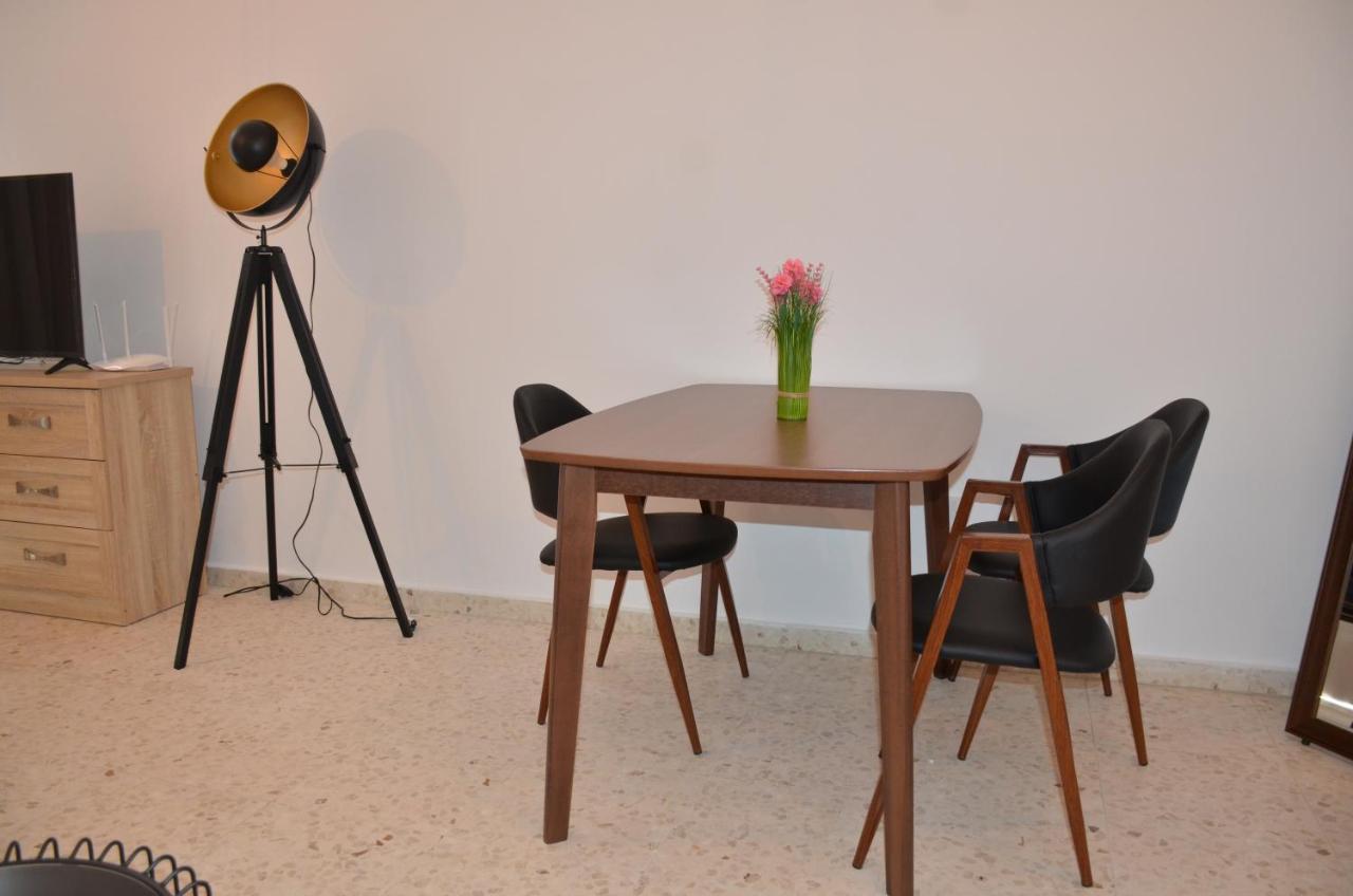 Almyria Apartments - By Imh Travel & Tours Paphos Bagian luar foto