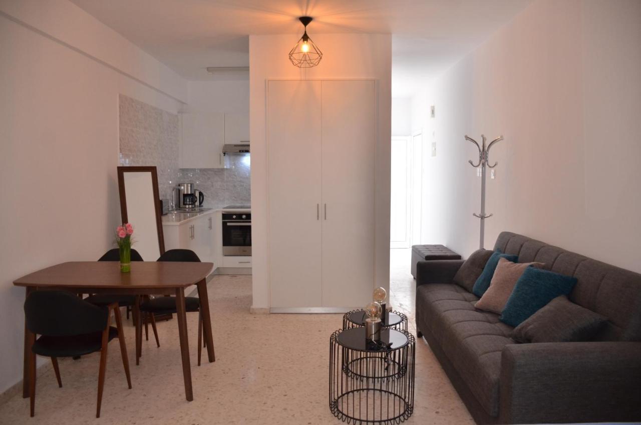 Almyria Apartments - By Imh Travel & Tours Paphos Bagian luar foto